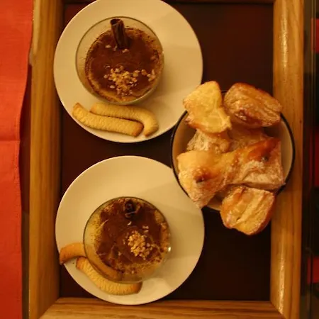 Mezzapenzione بيت ضيافة *